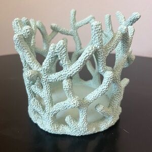 Yankee Candle coastal coral candle holder